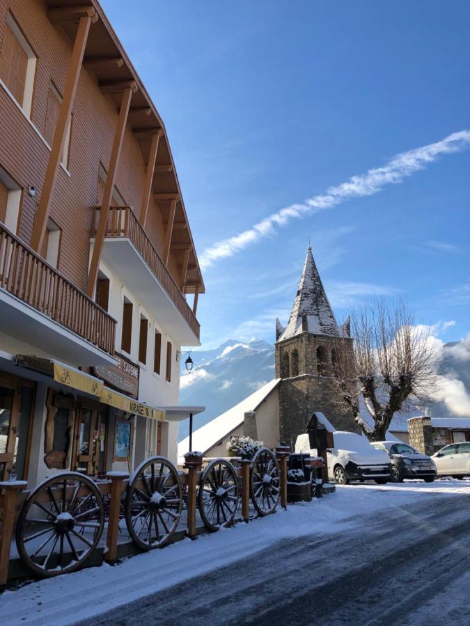 Appartement Rez De Jardin Montee De L'Alpe D'Huez La Garde  Eksteriør bilde