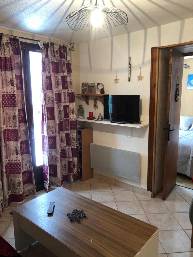Appartement Rez De Jardin Montee De L'Alpe D'Huez La Garde  Eksteriør bilde