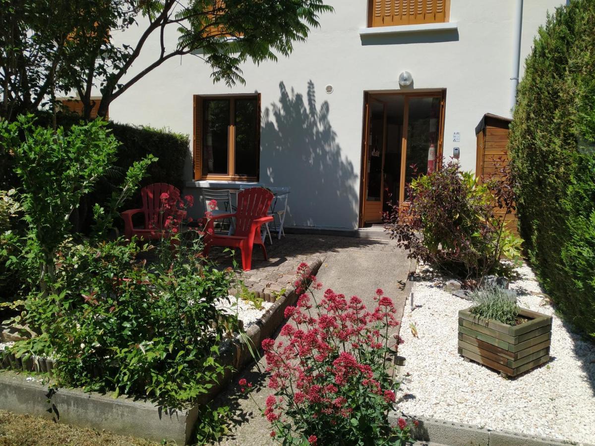 Appartement Rez De Jardin Montee De L'Alpe D'Huez La Garde  Eksteriør bilde